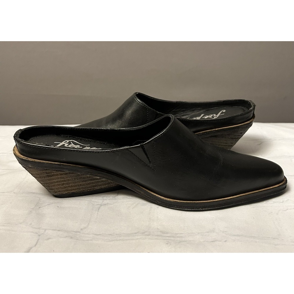 Free People Tallulah Mule Womens US 8.5 EU 38.5 Black Leather Western Wedge - Picture 3 of 10